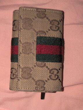 Gucci Beige and Green/Red GG Canvas Key Case